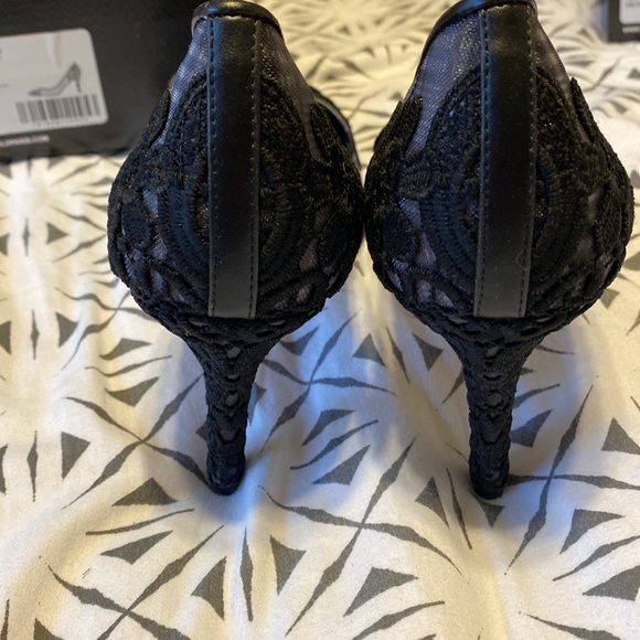 Karl Lagerfeld Black Mesh/Lace Heels - Picture 3 of 9